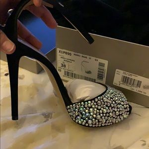 Armani shoes heels size 8